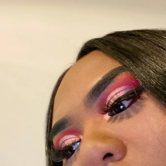 Meet your Posher, Erin - Picture 1 of 1